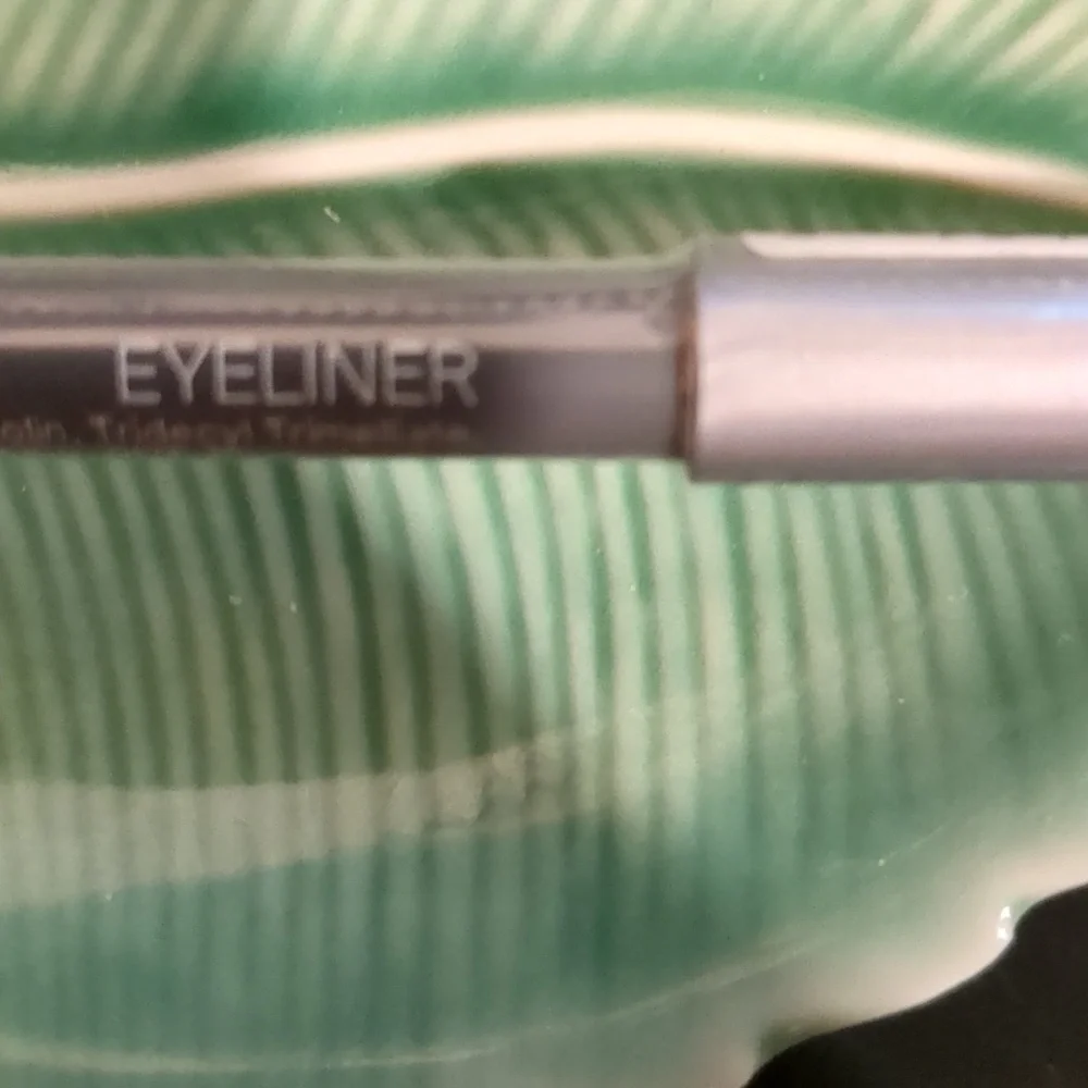 Eyeliner